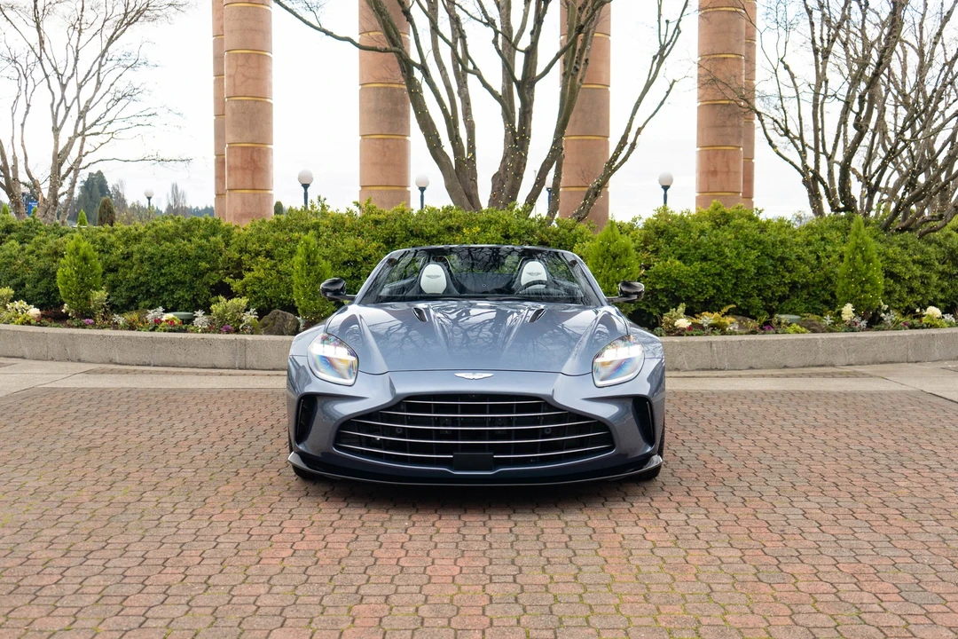 2026 Aston Martin V8 Vantage (2019+) - Image 5 of 21