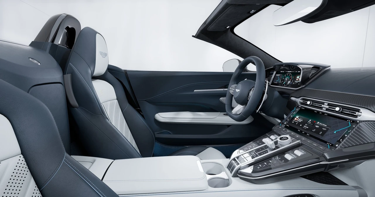 2026 Aston Martin V8 Vantage (2019+) - Image 18 of 20