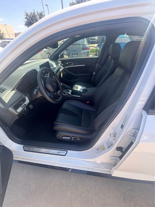 2026 Acura Integra 5th Gen - Image 8 of 10