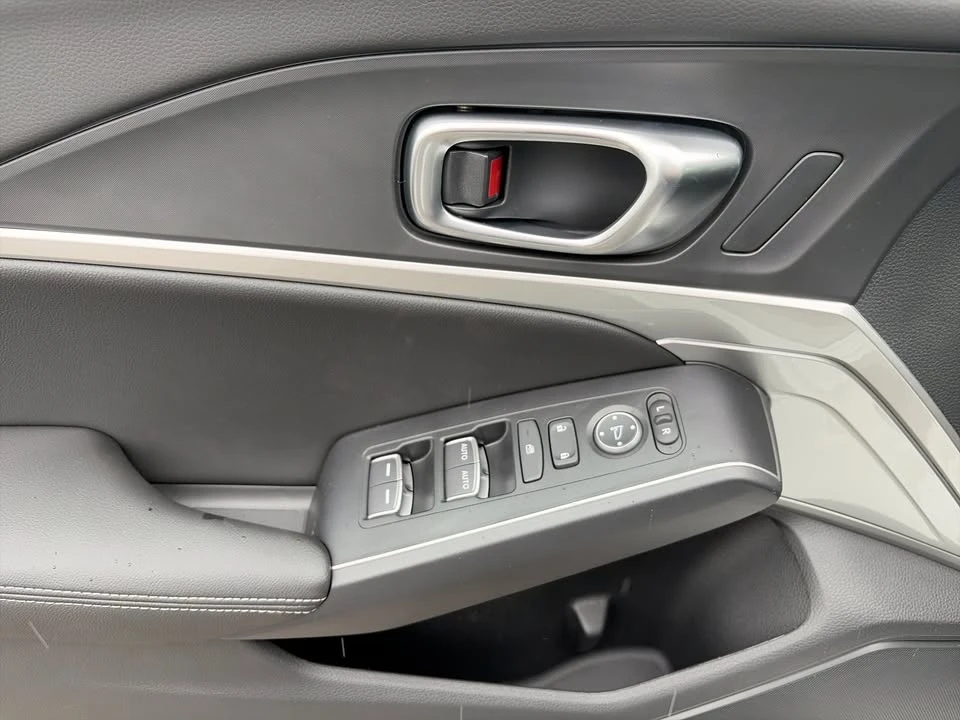 2026 Acura Integra 5th Gen - Image 5 of 17