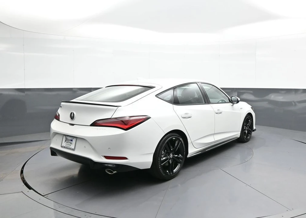 2026 Acura Integra 5th Gen - Image 6 of 31