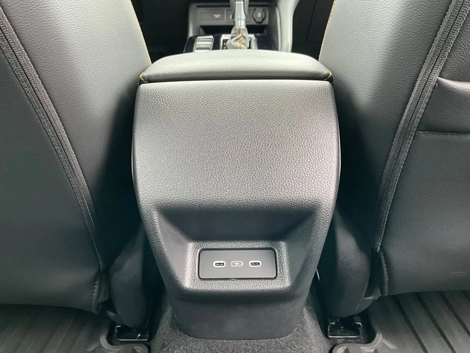 2026 Acura Integra 5th Gen - Image 14 of 20