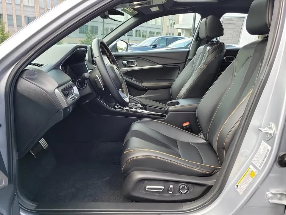 2026 Acura Integra 5th Gen - Image 16 of 20