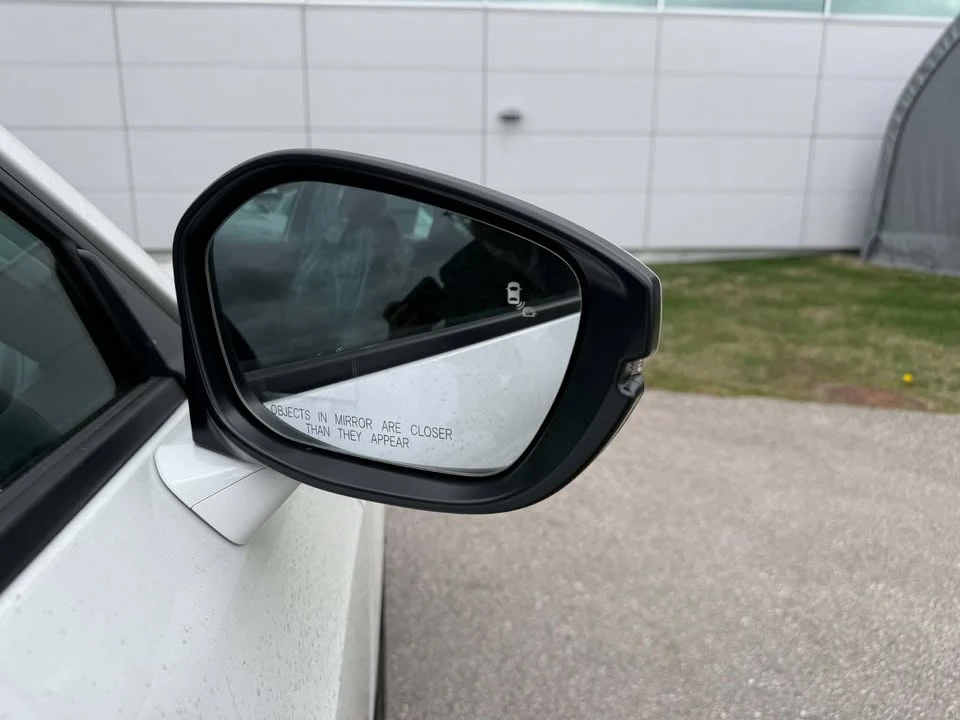 2026 Acura Integra 5th Gen - Image 7 of 15