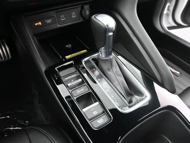 2026 Acura Integra 5th Gen - Image 12 of 17
