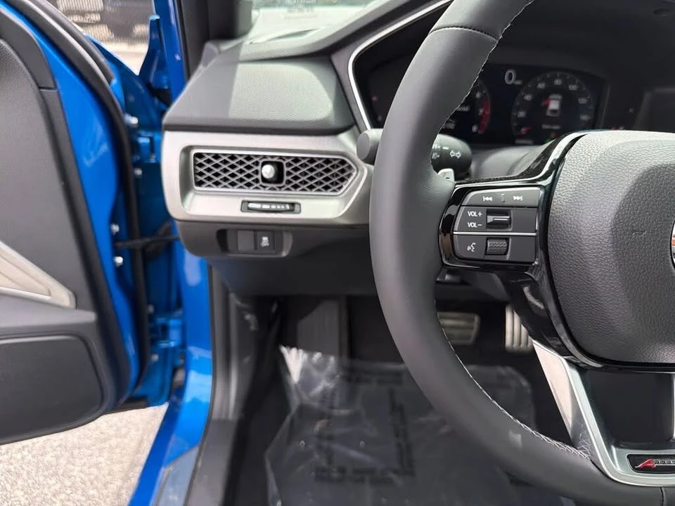 2026 Acura Integra 5th Gen - Image 13 of 20
