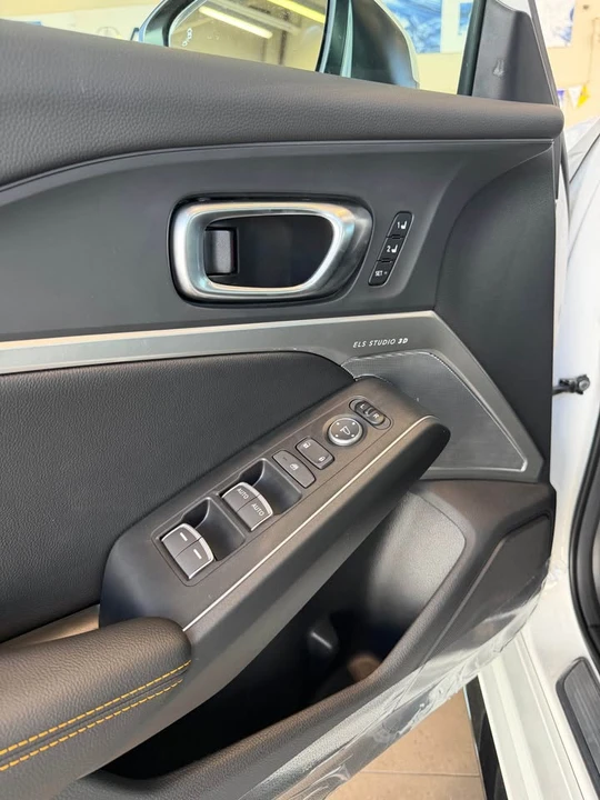 2026 Acura Integra 5th Gen - Image 8 of 18