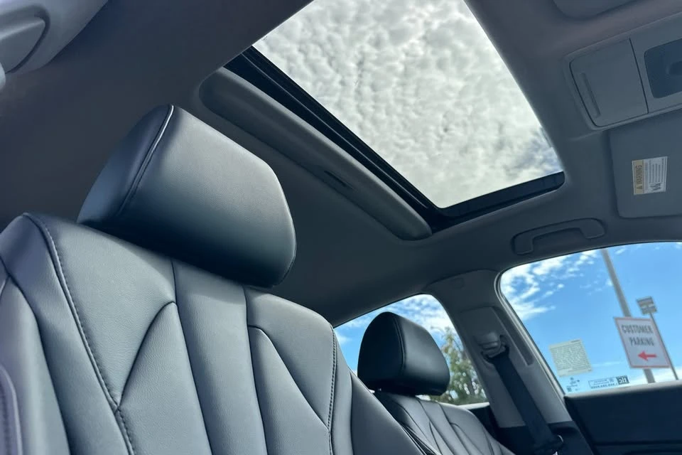 2026 Acura Integra 5th Gen - Image 13 of 17