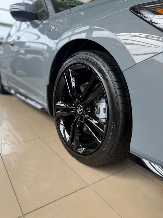 2026 Acura Integra 5th Gen - Image 5 of 17
