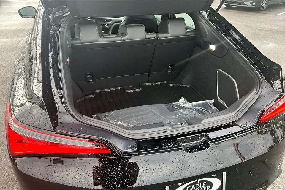 2026 Acura Integra 5th Gen - Image 4 of 9