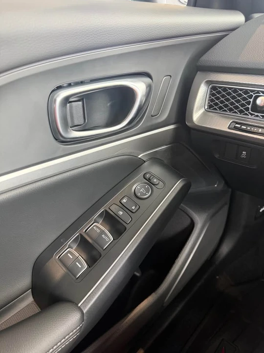 2026 Acura Integra 5th Gen - Image 13 of 17