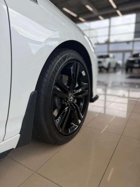 2026 Acura Integra 5th Gen - Image 4 of 17