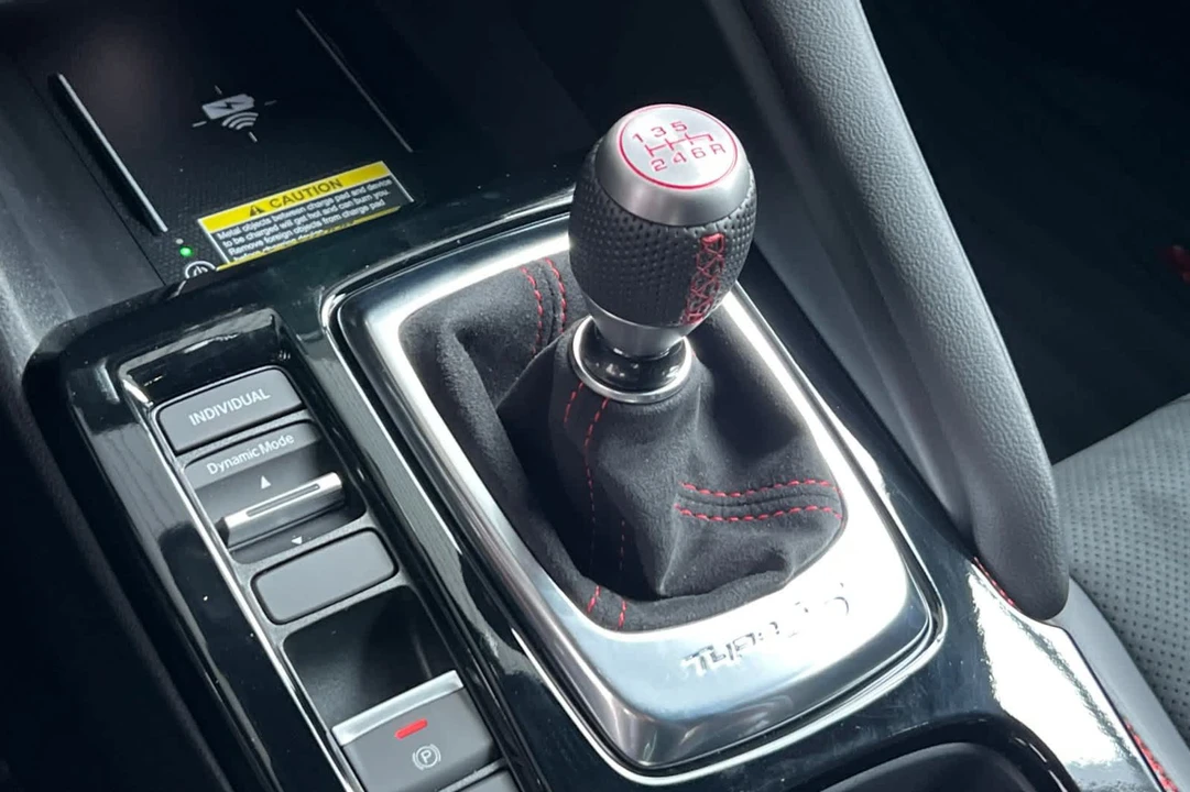 2026 Acura Integra Type S 5th Gen - Image 18 of 24