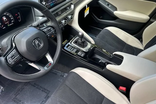 2026 Acura Integra Type S 5th Gen - Image 15 of 29
