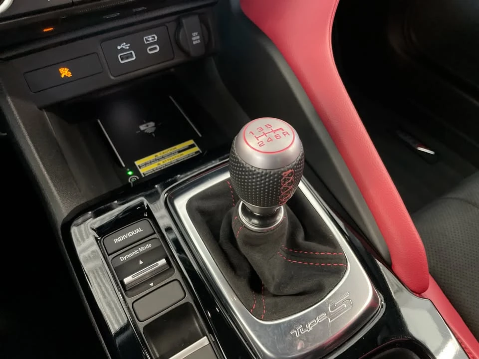 2026 Acura Integra Type S 5th Gen - Image 14 of 19