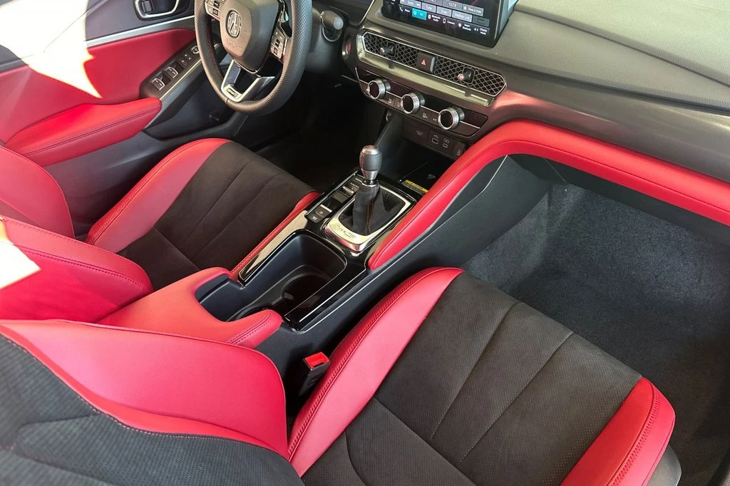 2026 Acura Integra Type S 5th Gen - Image 12 of 20