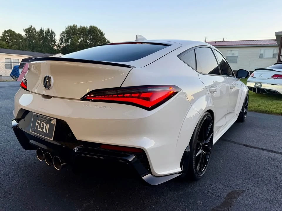 2026 Acura Integra Type S 5th Gen - Image 8 of 20