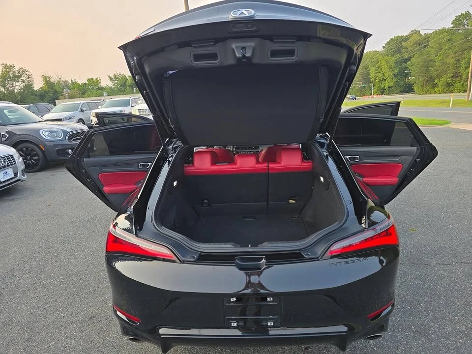 2026 Acura Integra 5th Gen - Image 12 of 20