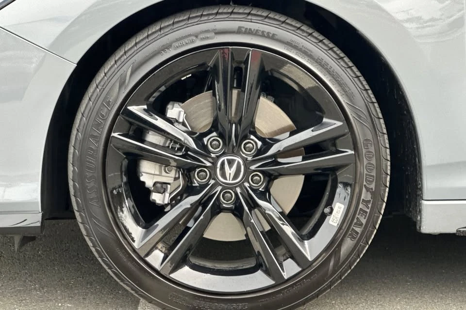 2026 Acura Integra 5th Gen - Image 17 of 19