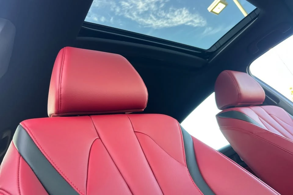 2026 Acura Integra 5th Gen - Image 14 of 19