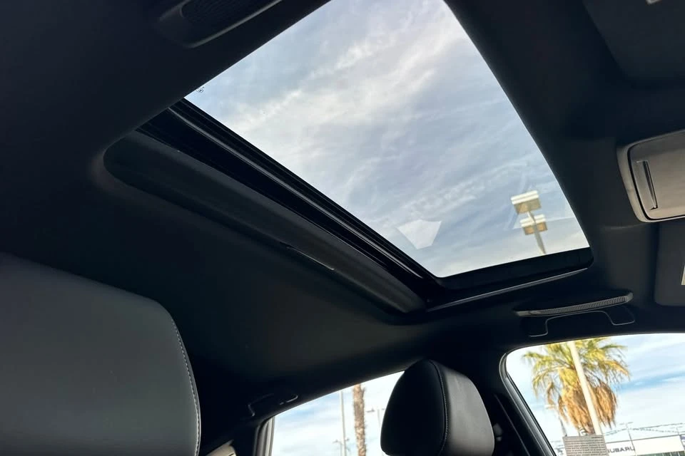 2026 Acura Integra 5th Gen - Image 13 of 19