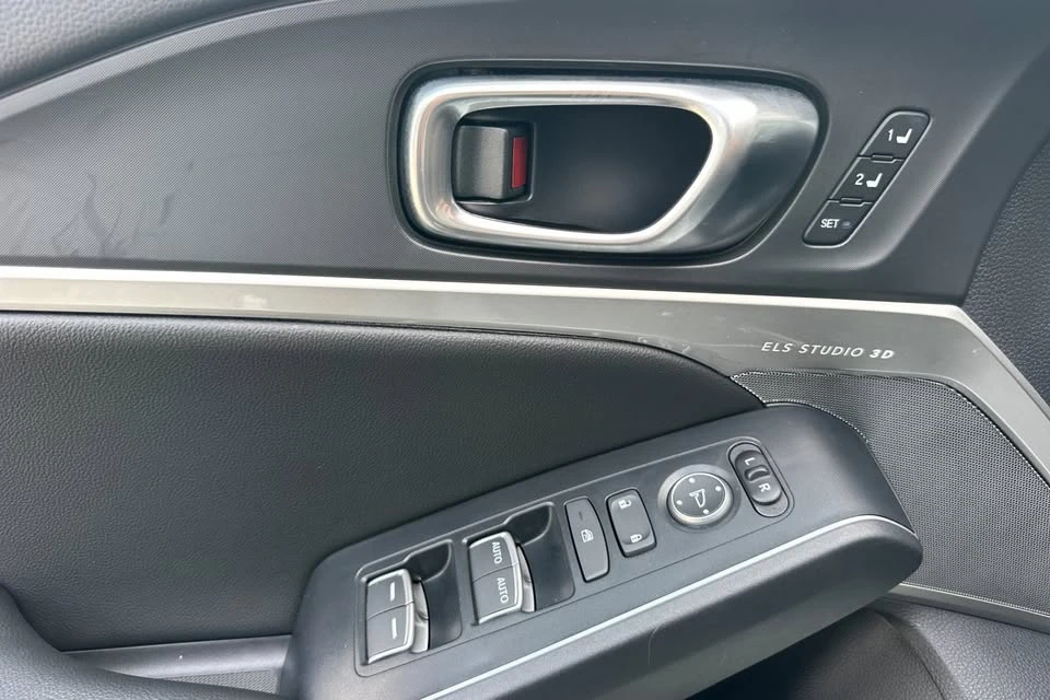 2026 Acura Integra 5th Gen - Image 9 of 19
