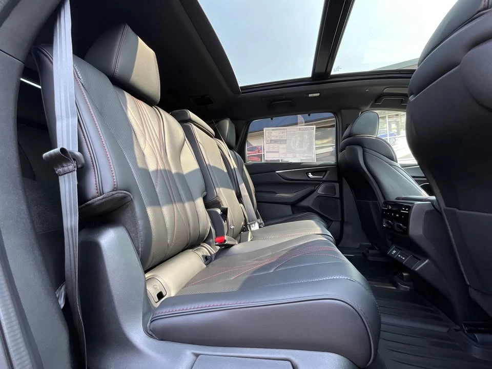 2026 Acura MDX 4th Gen - Image 14 of 20
