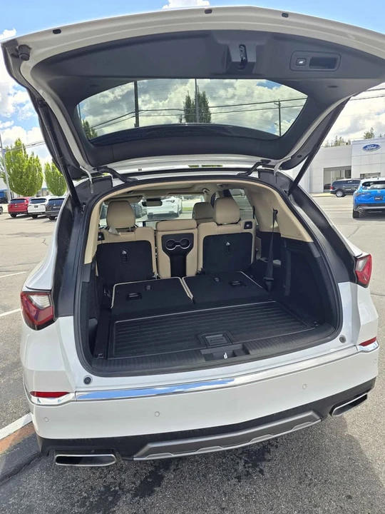 2026 Acura MDX 4th Gen - Image 10 of 13
