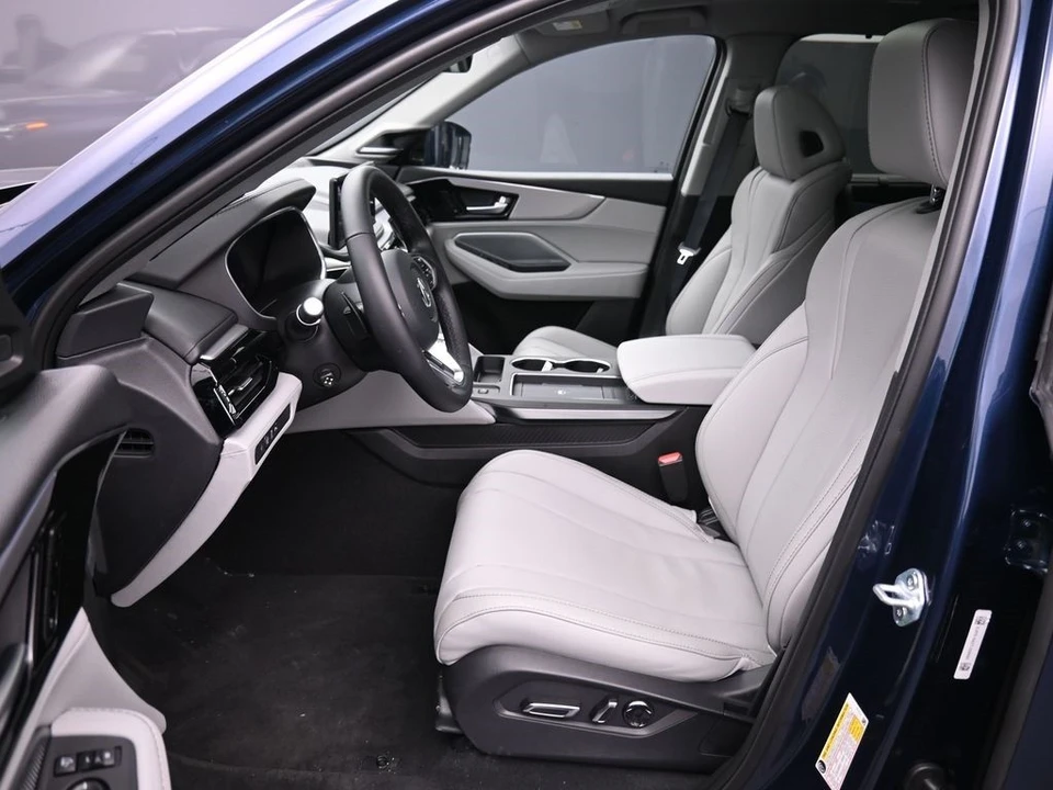 2026 Acura MDX 4th Gen - Image 19 of 21