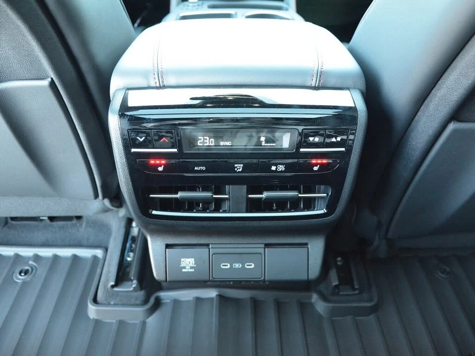 2026 Acura MDX 4th Gen - Image 12 of 20