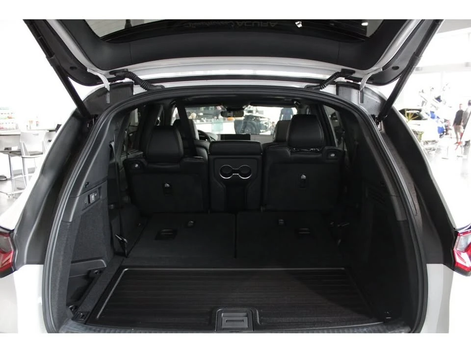 2026 Acura MDX 4th Gen - Image 8 of 13