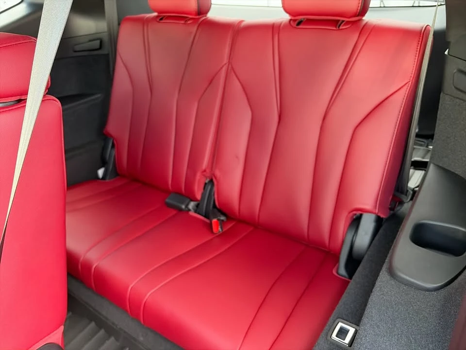 2026 Acura MDX 4th Gen - Image 16 of 19