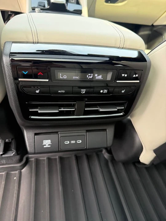 2026 Acura MDX 4th Gen - Image 16 of 16