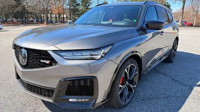 2026 Acura MDX 4th Gen - Image 2 of 18