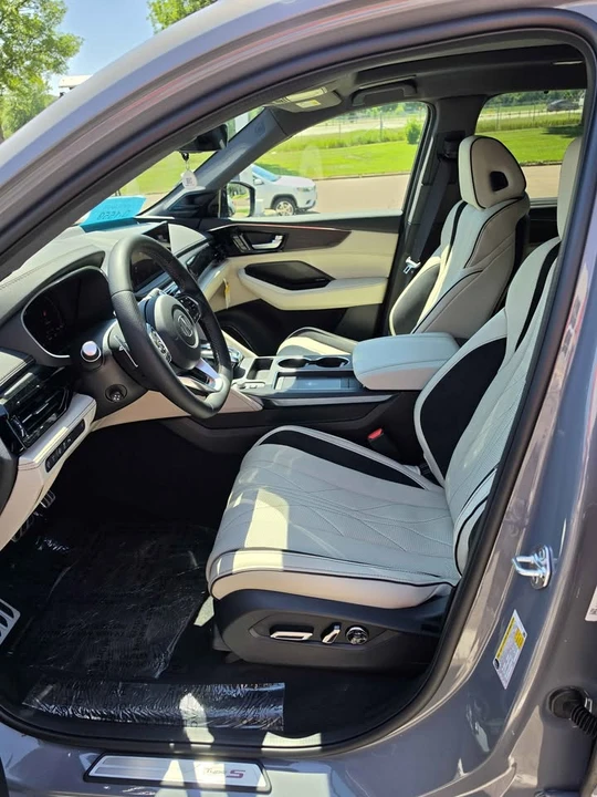 2026 Acura MDX 4th Gen - Image 7 of 19