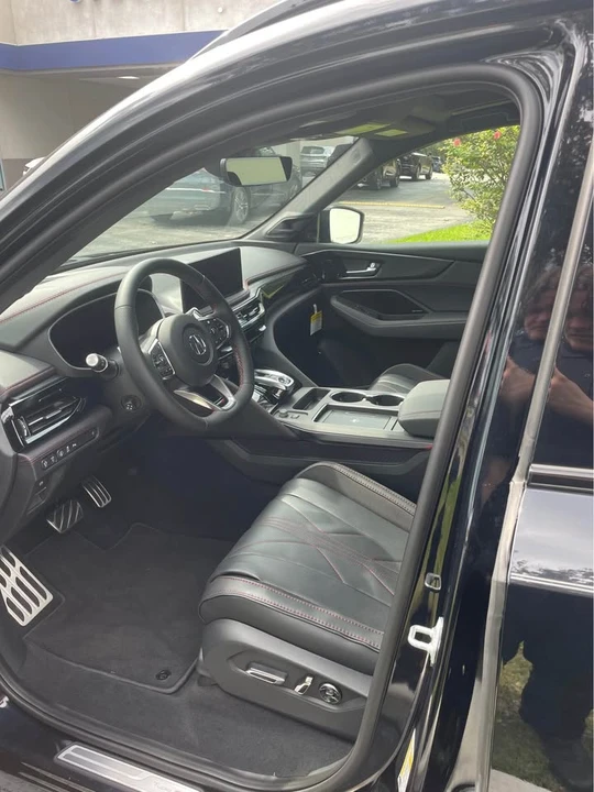 2026 Acura MDX 4th Gen - Image 7 of 10