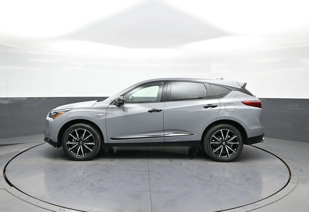 2026 Acura RDX 3rd Gen - Image 9 of 12