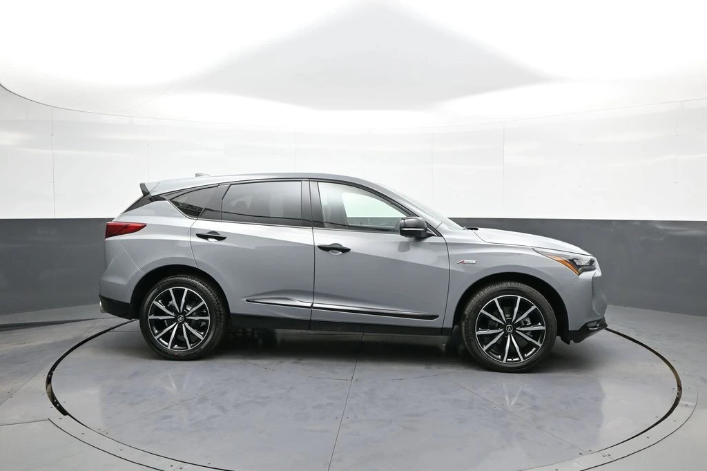 2026 Acura RDX 3rd Gen - Image 5 of 12