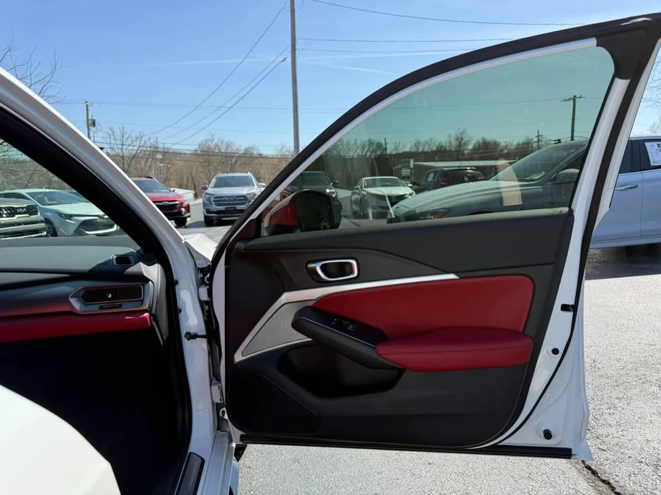 2026 Acura Integra 5th Gen - Image 13 of 17