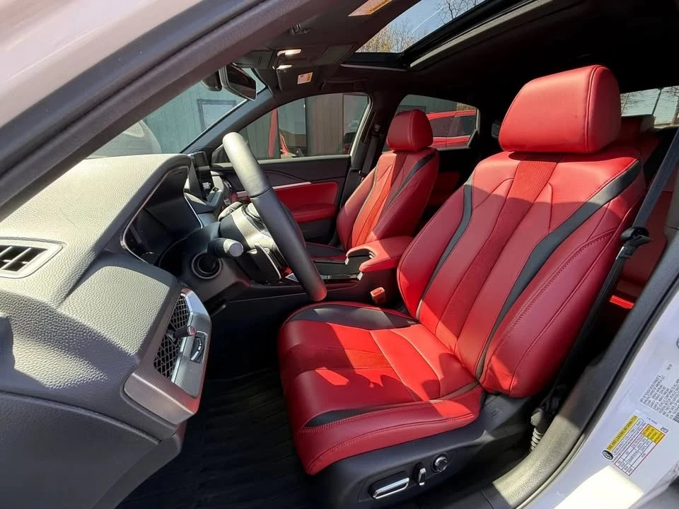 2026 Acura Integra 5th Gen - Image 11 of 17