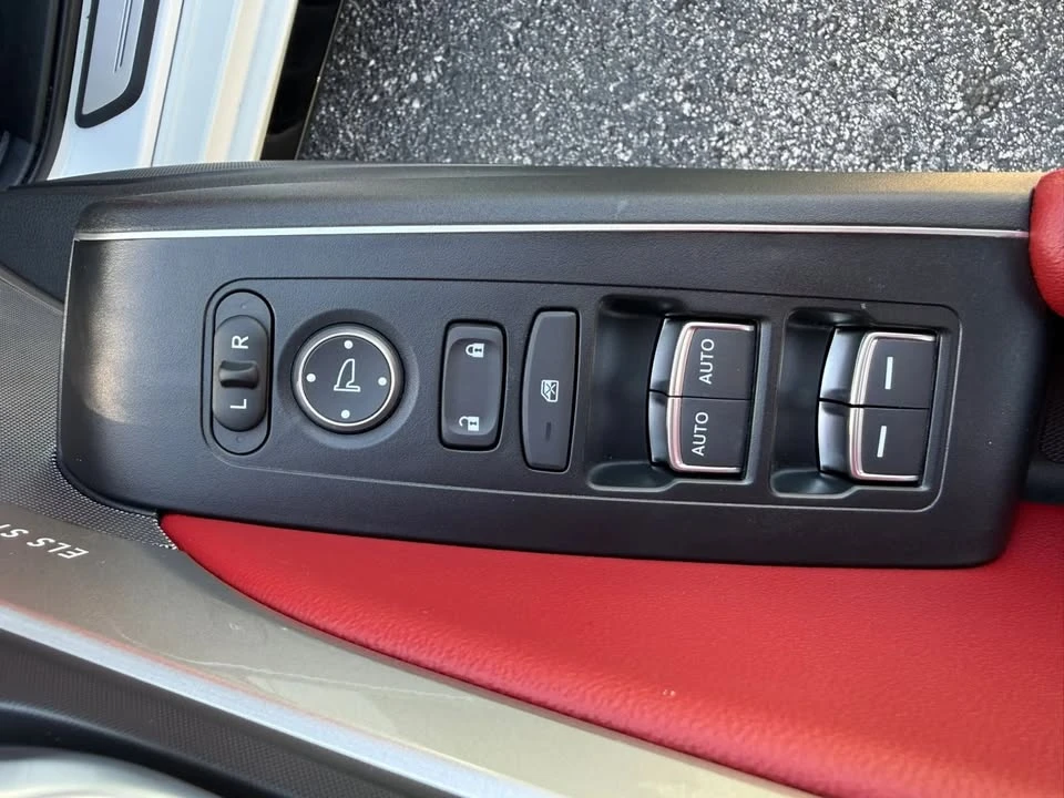 2026 Acura Integra 5th Gen - Image 12 of 17
