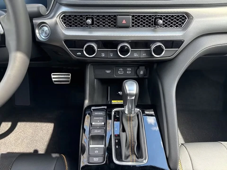 2026 Acura Integra 5th Gen - Image 9 of 20