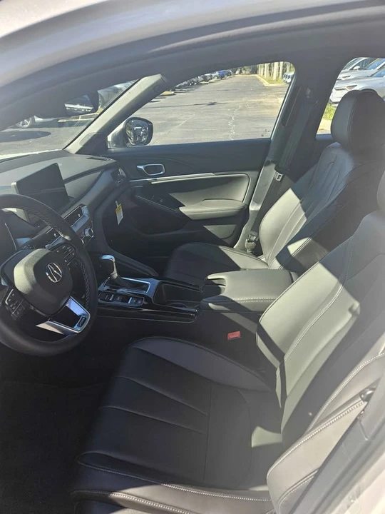 2026 Acura Integra 5th Gen - Image 9 of 14