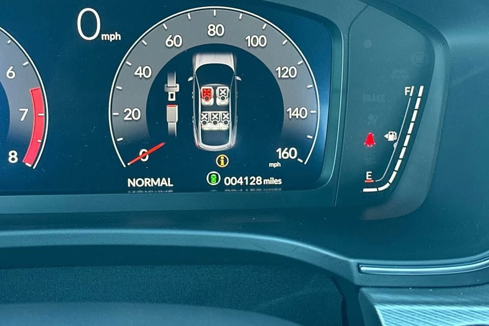 2026 Acura Integra 5th Gen - Image 13 of 15