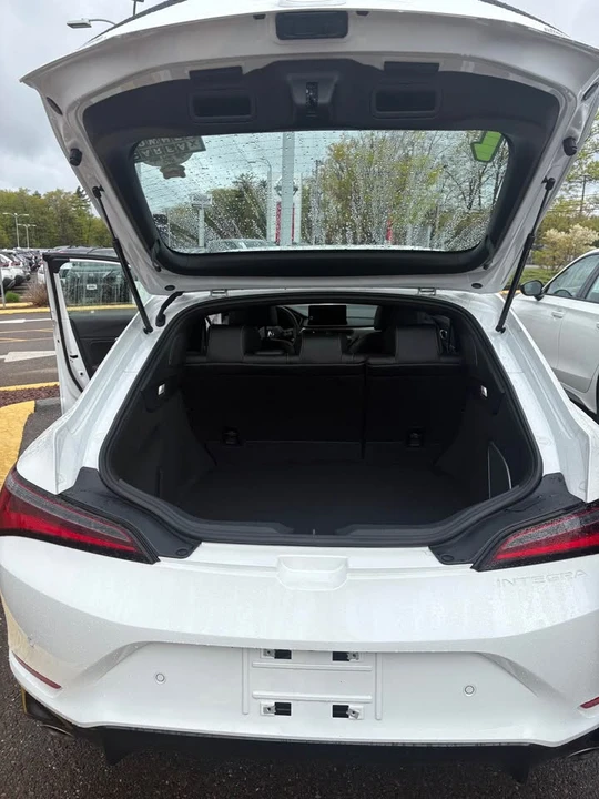 2026 Acura Integra 5th Gen - Image 4 of 9