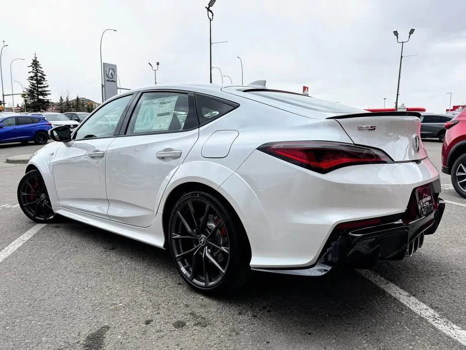 2026 Acura Integra Type S 5th Gen - Image 5 of 9