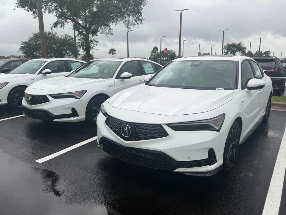 2025 Acura Integra 5th Gen - Image 4 of 5