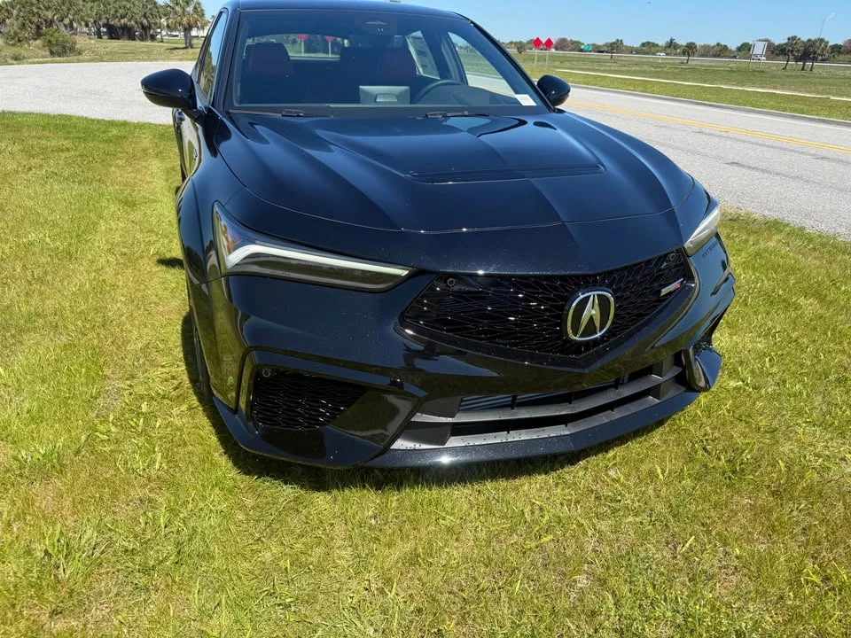 2026 Acura Integra Type S 5th Gen - Image 4 of 19