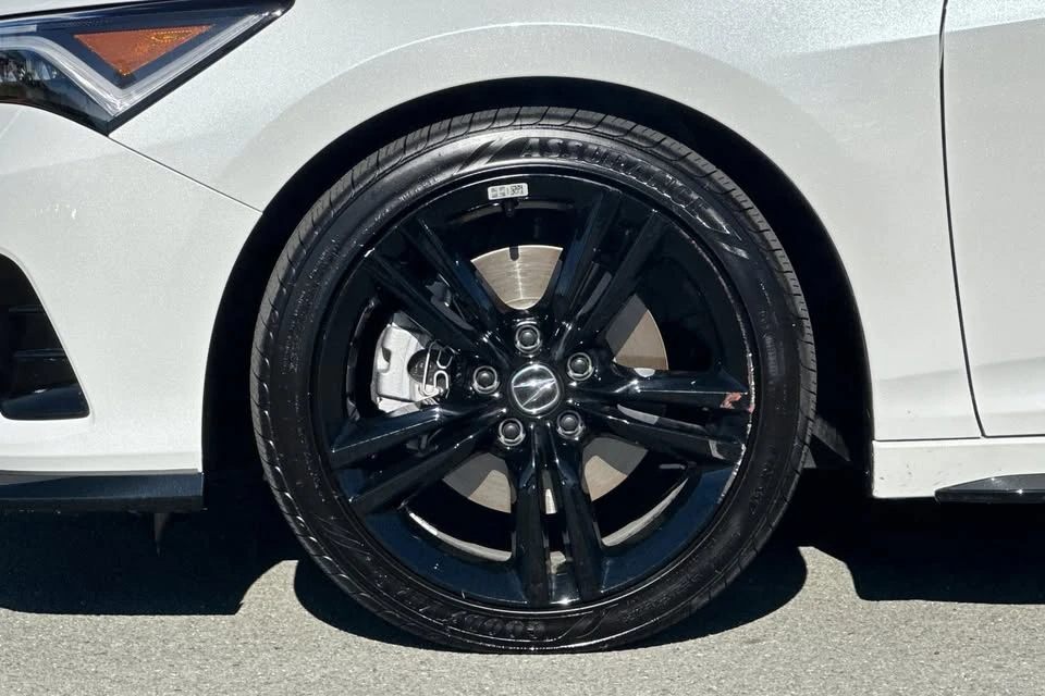 2026 Acura Integra 5th Gen - Image 9 of 15