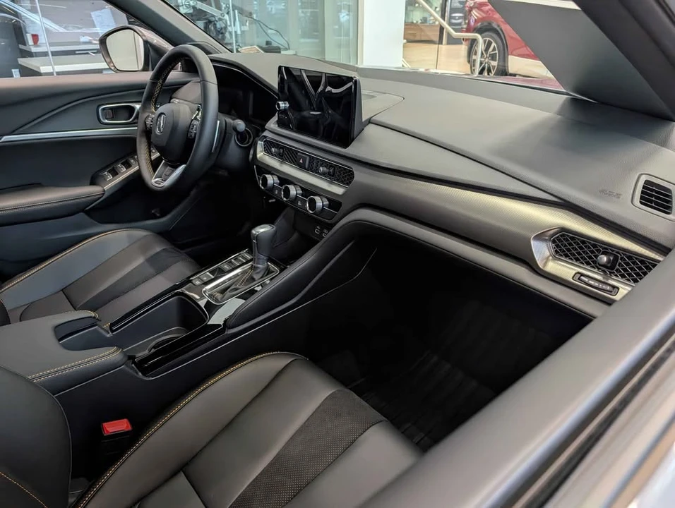 2026 Acura Integra 5th Gen - Image 3 of 6